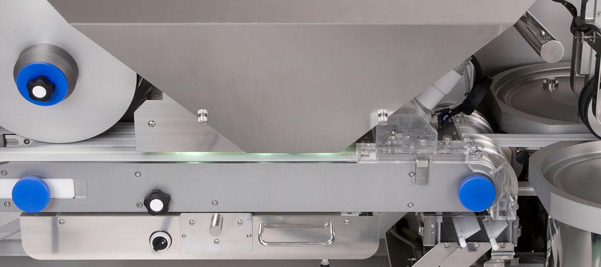 03-b-03-tablets-visual-machines-0-header